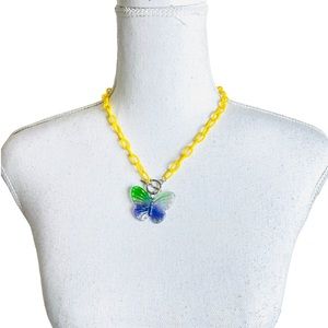 NWT Acrylic Multicolor Clear Watercolor Butterfly Yellow Chain Necklace